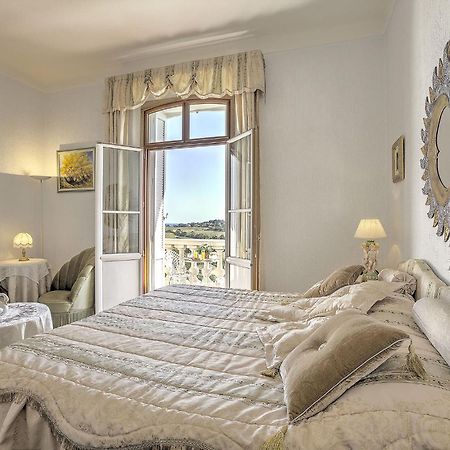 Le Chateau De Mei Lese La Croix-Valmer Room photo