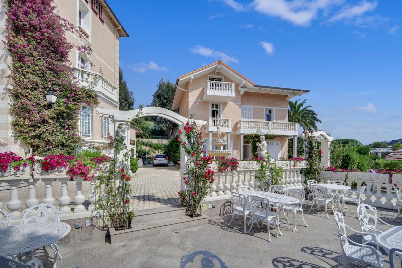 Le Chateau De Mei Lese La Croix-Valmer Exterior photo